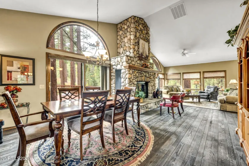 1300 Douglas Fir, Reno, Nevada 89511, 4 Bedrooms Bedrooms, ,4 BathroomsBathrooms,Residential,Residential,Douglas Fir,260004706