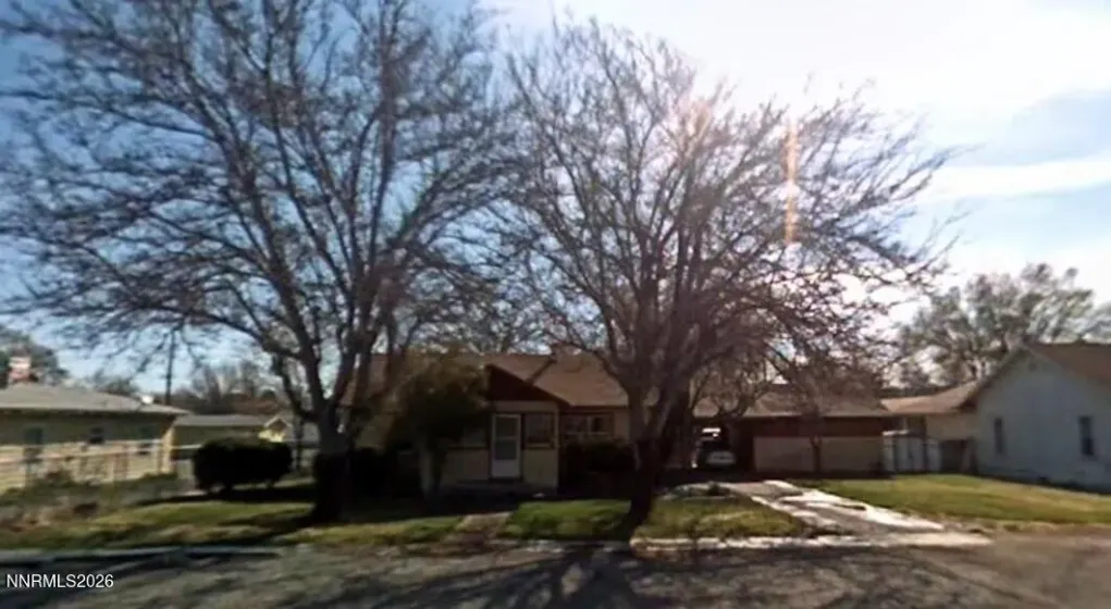 1460 Elmhurst, Lovelock, Nevada 89419, 3 Bedrooms Bedrooms, ,2 BathroomsBathrooms,Residential,Residential,Elmhurst,260004708