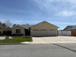 1086 Spoonbill, Sparks, Nevada 89441, 4 Bedrooms Bedrooms, ,2 BathroomsBathrooms,Residential,Residential,Spoonbill,260004709