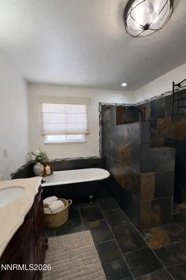 1086 Spoonbill, Sparks, Nevada 89441, 4 Bedrooms Bedrooms, ,2 BathroomsBathrooms,Residential,Residential,Spoonbill,260004709