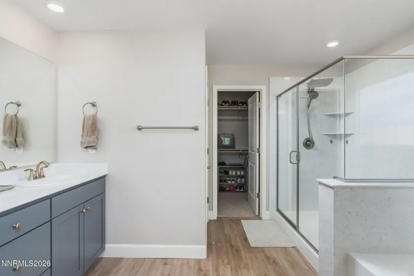 554 Fox Branch Drive, Sparks, Nevada 89441, 5 Bedrooms Bedrooms, ,3 BathroomsBathrooms,Residential,Residential,Fox Branch Drive,260004718