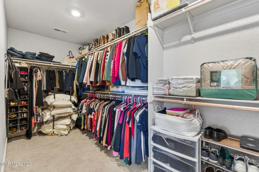 554 Fox Branch Drive, Sparks, Nevada 89441, 5 Bedrooms Bedrooms, ,3 BathroomsBathrooms,Residential,Residential,Fox Branch Drive,260004718