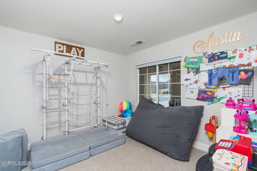 554 Fox Branch Drive, Sparks, Nevada 89441, 5 Bedrooms Bedrooms, ,3 BathroomsBathrooms,Residential,Residential,Fox Branch Drive,260004718