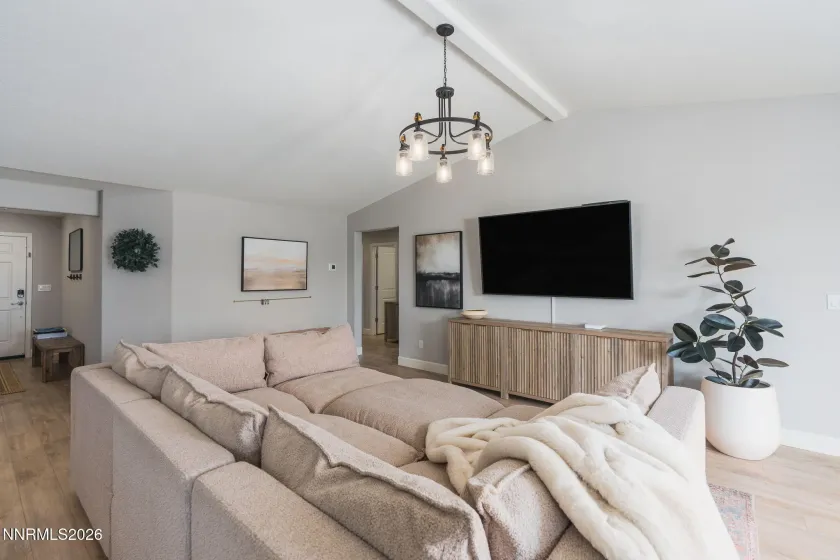 554 Fox Branch Drive, Sparks, Nevada 89441, 5 Bedrooms Bedrooms, ,3 BathroomsBathrooms,Residential,Residential,Fox Branch Drive,260004718