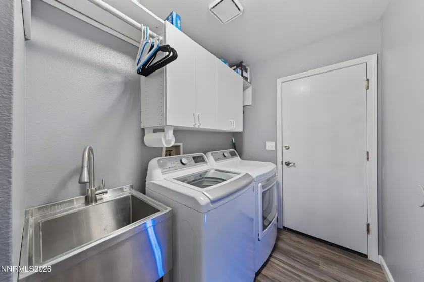 994 Lilac, Minden, Nevada 89423, 3 Bedrooms Bedrooms, ,2 BathroomsBathrooms,Residential,Residential,Lilac,260004720