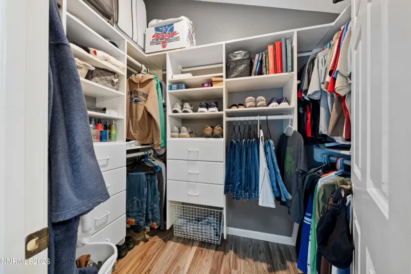 994 Lilac, Minden, Nevada 89423, 3 Bedrooms Bedrooms, ,2 BathroomsBathrooms,Residential,Residential,Lilac,260004720