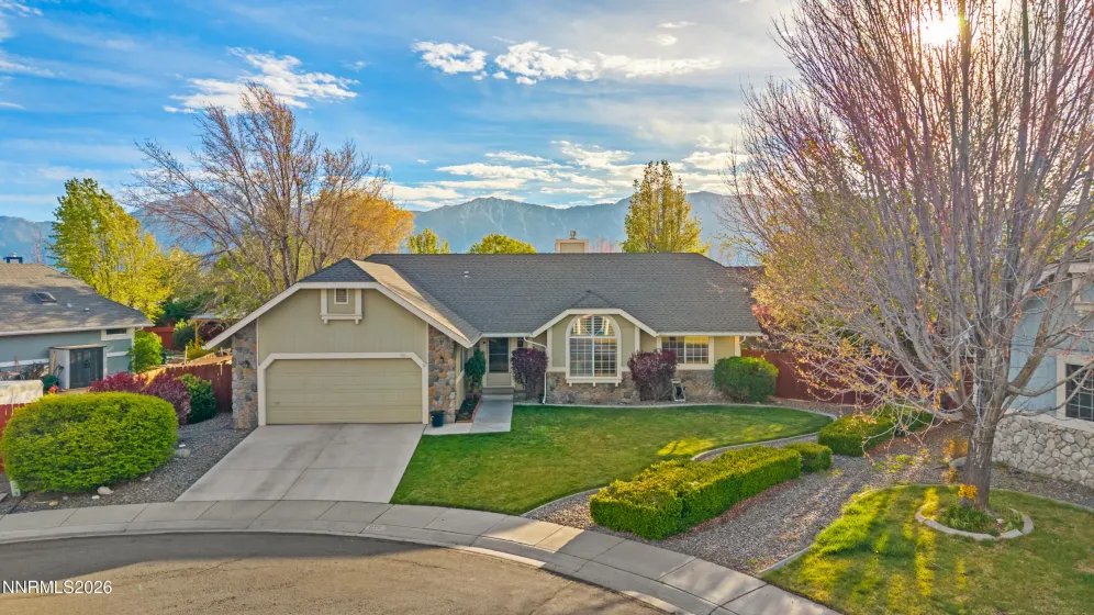 994 Lilac, Minden, Nevada 89423, 3 Bedrooms Bedrooms, ,2 BathroomsBathrooms,Residential,Residential,Lilac,260004720