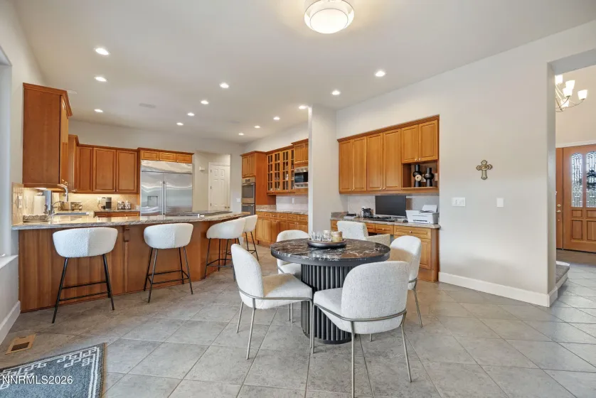 Kitchen Table and Counter