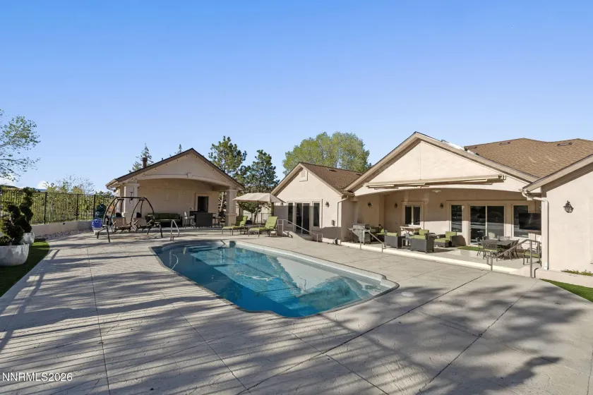 Pool and Pool House (Full Bath)