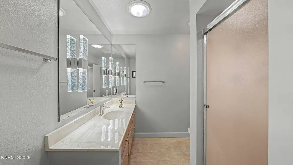 4920 Plumas, Reno, Nevada 89509, 2 Bedrooms Bedrooms, ,3 BathroomsBathrooms,Residential,Residential,Plumas,260004725