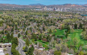 4920 Plumas, Reno, Nevada 89509, 2 Bedrooms Bedrooms, ,3 BathroomsBathrooms,Residential,Residential,Plumas,260004725