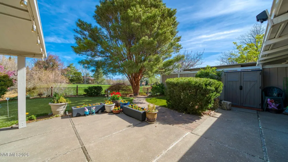 4920 Plumas, Reno, Nevada 89509, 2 Bedrooms Bedrooms, ,3 BathroomsBathrooms,Residential,Residential,Plumas,260004725