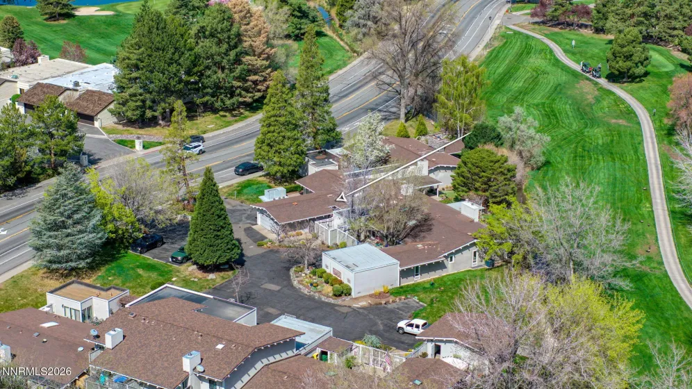 4920 Plumas, Reno, Nevada 89509, 2 Bedrooms Bedrooms, ,3 BathroomsBathrooms,Residential,Residential,Plumas,260004725