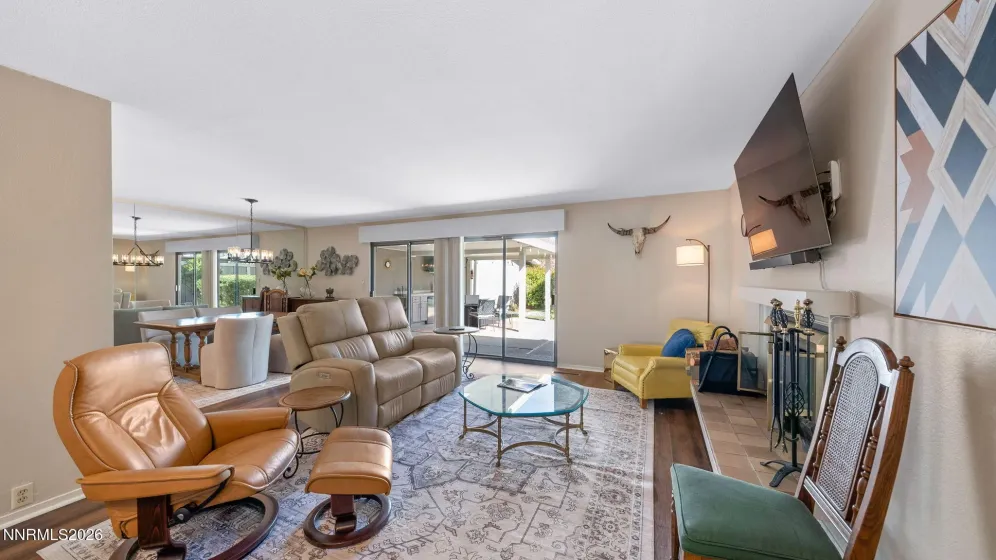 4920 Plumas, Reno, Nevada 89509, 2 Bedrooms Bedrooms, ,3 BathroomsBathrooms,Residential,Residential,Plumas,260004725