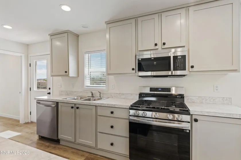 1735 Fort Churchill, Silver Springs, Nevada 89429, 4 Bedrooms Bedrooms, ,2 BathroomsBathrooms,Residential,Residential,Fort Churchill,260004726