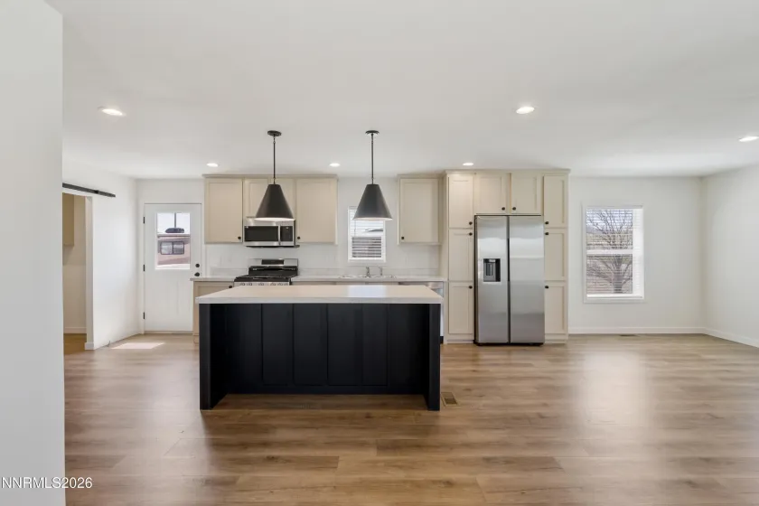 2950 Truckee, Silver Springs, Nevada 89429, 3 Bedrooms Bedrooms, ,2 BathroomsBathrooms,Residential,Residential,Truckee,260004727