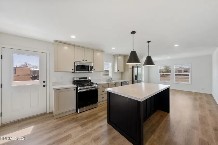 2950 Truckee, Silver Springs, Nevada 89429, 3 Bedrooms Bedrooms, ,2 BathroomsBathrooms,Residential,Residential,Truckee,260004727