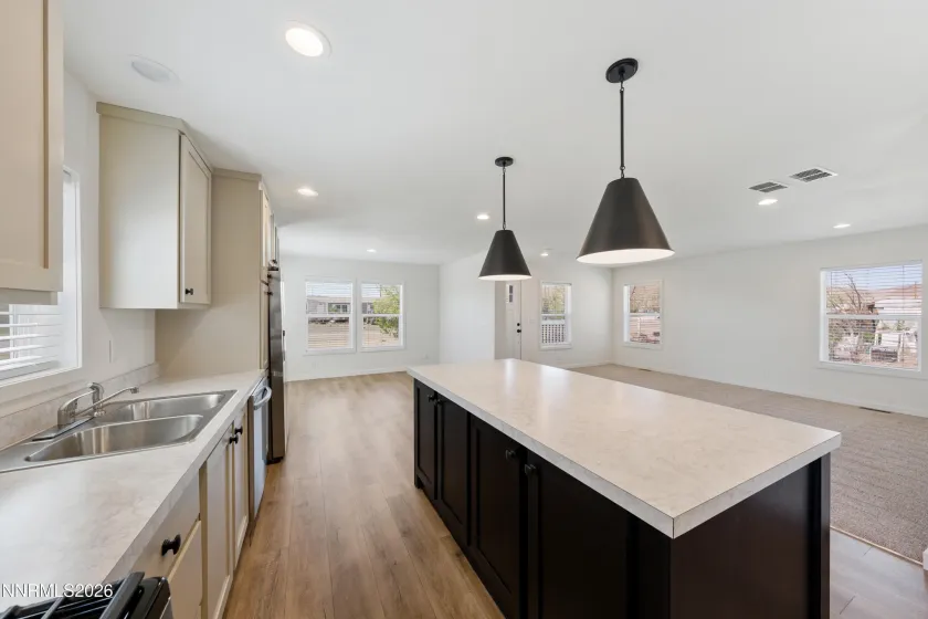 2950 Truckee, Silver Springs, Nevada 89429, 3 Bedrooms Bedrooms, ,2 BathroomsBathrooms,Residential,Residential,Truckee,260004727