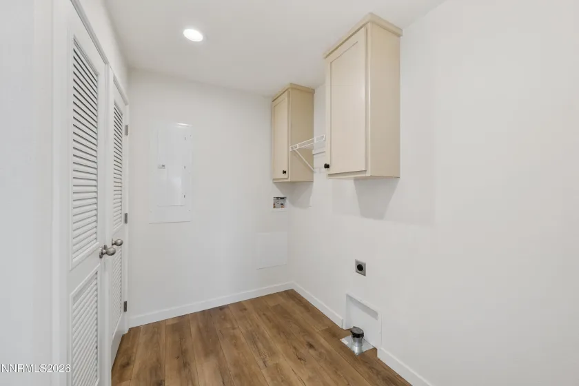 2950 Truckee, Silver Springs, Nevada 89429, 3 Bedrooms Bedrooms, ,2 BathroomsBathrooms,Residential,Residential,Truckee,260004727