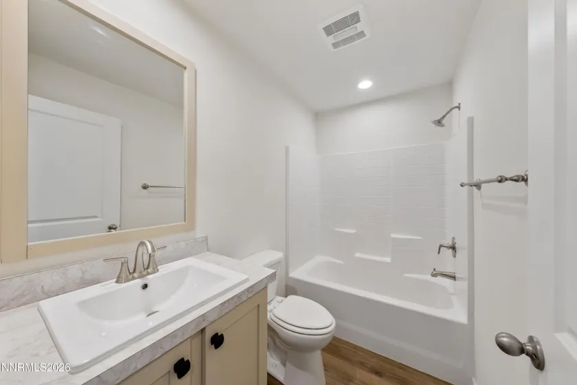 2950 Truckee, Silver Springs, Nevada 89429, 3 Bedrooms Bedrooms, ,2 BathroomsBathrooms,Residential,Residential,Truckee,260004727