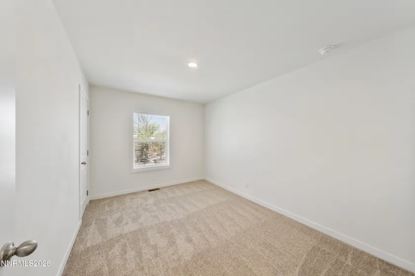 2950 Truckee, Silver Springs, Nevada 89429, 3 Bedrooms Bedrooms, ,2 BathroomsBathrooms,Residential,Residential,Truckee,260004727