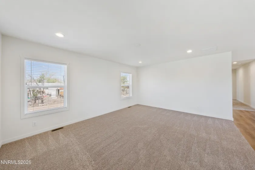 2950 Truckee, Silver Springs, Nevada 89429, 3 Bedrooms Bedrooms, ,2 BathroomsBathrooms,Residential,Residential,Truckee,260004727