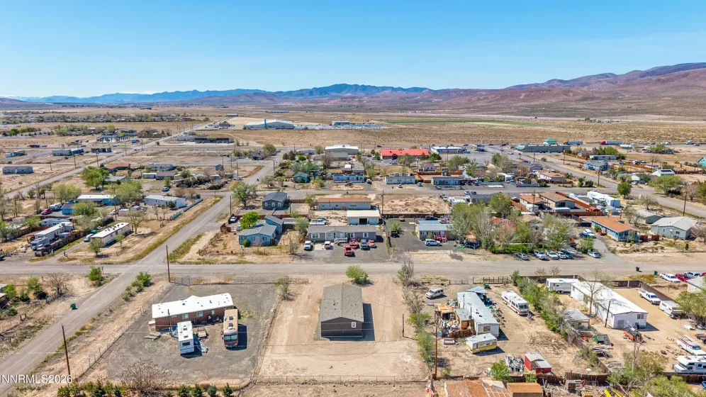 2950 Truckee, Silver Springs, Nevada 89429, 3 Bedrooms Bedrooms, ,2 BathroomsBathrooms,Residential,Residential,Truckee,260004727