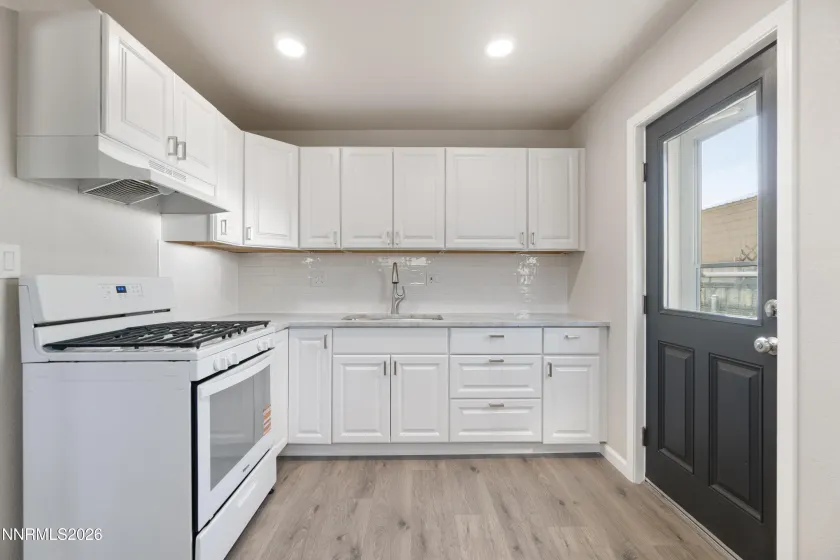 1605 Division, Carson City, Nevada 89703, 2 Bedrooms Bedrooms, ,1 BathroomBathrooms,Residential,Residential,Division,260004728