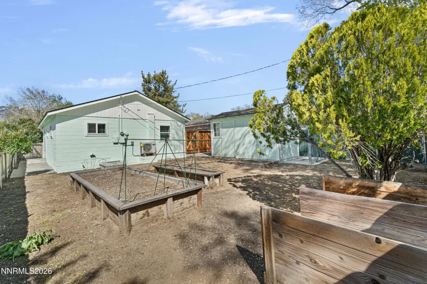 1605 Division, Carson City, Nevada 89703, 2 Bedrooms Bedrooms, ,1 BathroomBathrooms,Residential,Residential,Division,260004728