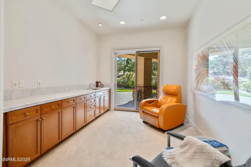 3387 Nambe, Reno, Nevada 89511, 5 Bedrooms Bedrooms, ,4 BathroomsBathrooms,Residential,Residential,Nambe,250051362