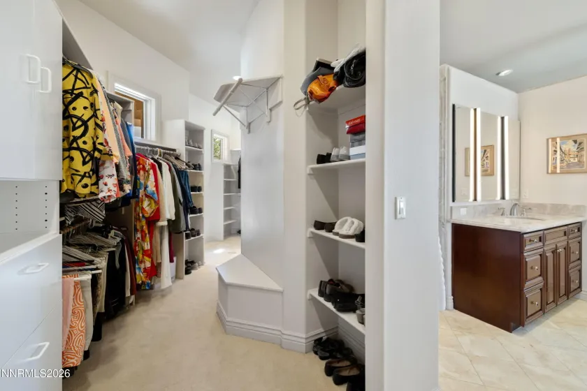 3387 Nambe, Reno, Nevada 89511, 5 Bedrooms Bedrooms, ,4 BathroomsBathrooms,Residential,Residential,Nambe,250051362