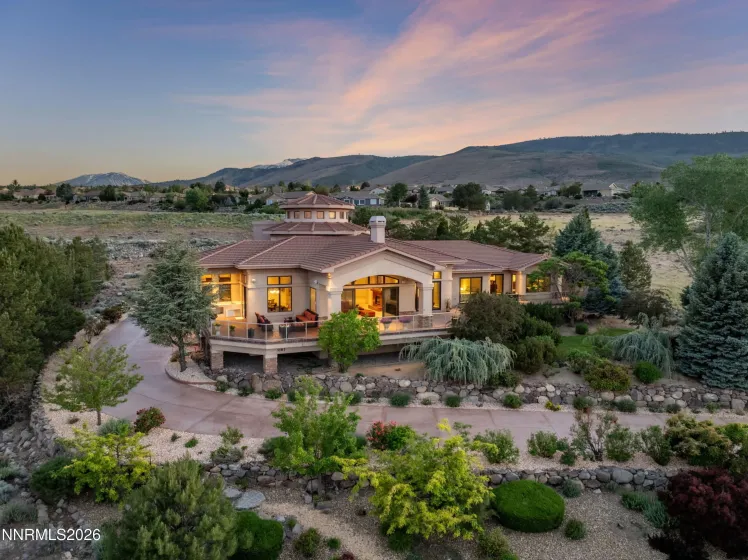 3387 Nambe, Reno, Nevada 89511, 5 Bedrooms Bedrooms, ,4 BathroomsBathrooms,Residential,Residential,Nambe,250051362