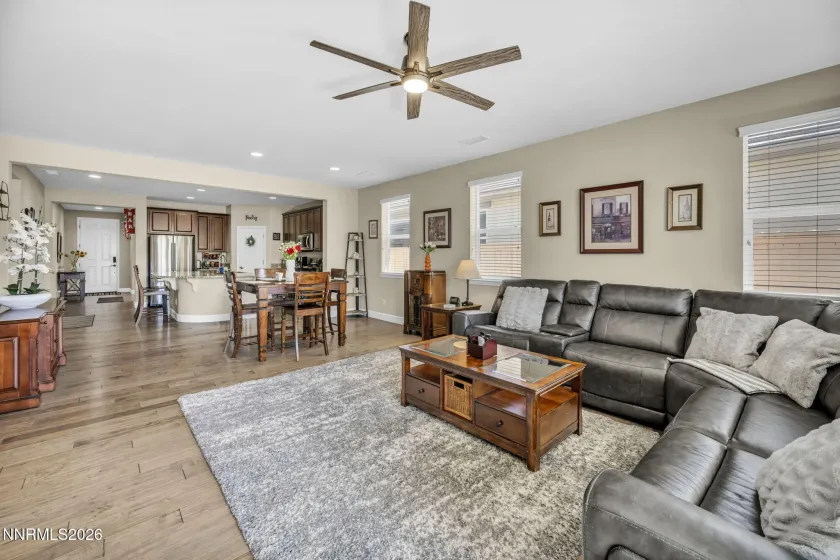 10020 Ignacio, Reno, Nevada 89521, 3 Bedrooms Bedrooms, ,2 BathroomsBathrooms,Residential,Residential,Ignacio,260004731