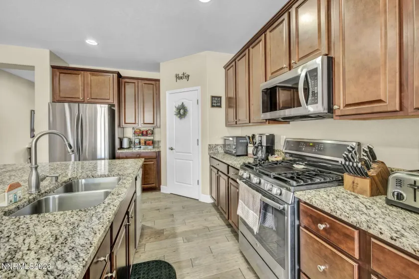 10020 Ignacio, Reno, Nevada 89521, 3 Bedrooms Bedrooms, ,2 BathroomsBathrooms,Residential,Residential,Ignacio,260004731