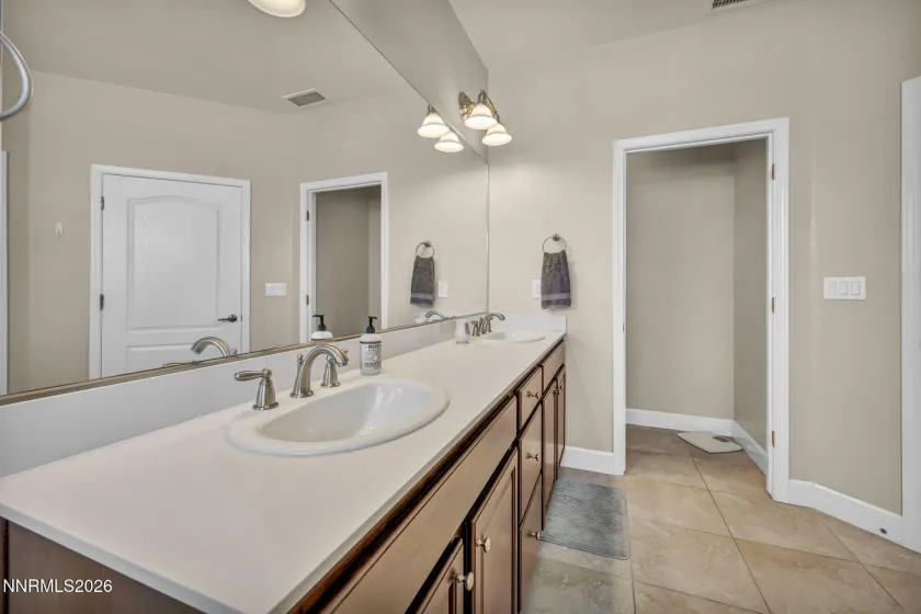 10020 Ignacio, Reno, Nevada 89521, 3 Bedrooms Bedrooms, ,2 BathroomsBathrooms,Residential,Residential,Ignacio,260004731