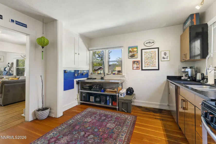 307 Moran, Reno, Nevada 89502, 2 Bedrooms Bedrooms, ,3 BathroomsBathrooms,Residential Income,Residential,Moran,260004733