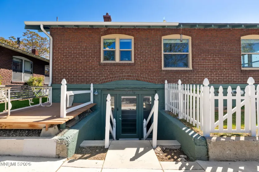 307 Moran, Reno, Nevada 89502, 2 Bedrooms Bedrooms, ,3 BathroomsBathrooms,Residential Income,Residential,Moran,260004733