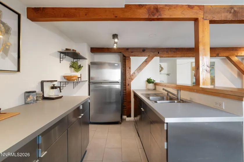 307 Moran, Reno, Nevada 89502, 2 Bedrooms Bedrooms, ,3 BathroomsBathrooms,Residential Income,Residential,Moran,260004733