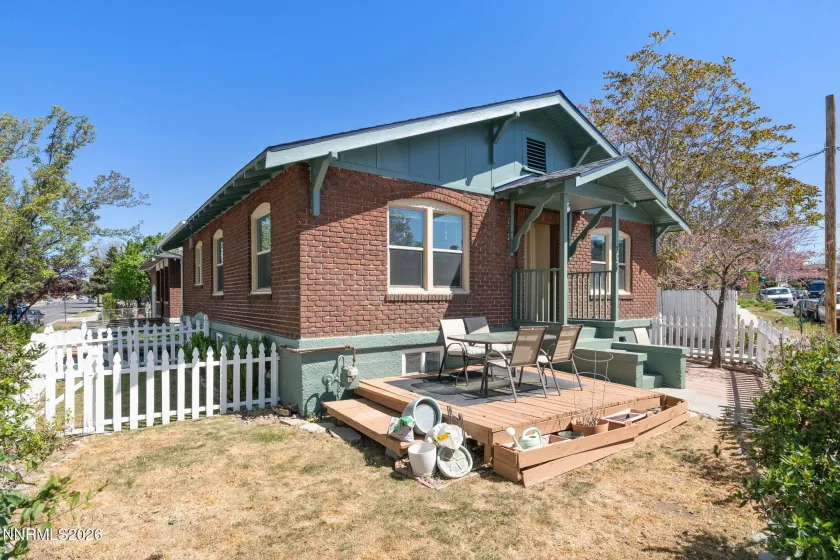 307 Moran, Reno, Nevada 89502, 2 Bedrooms Bedrooms, ,3 BathroomsBathrooms,Residential Income,Residential,Moran,260004733