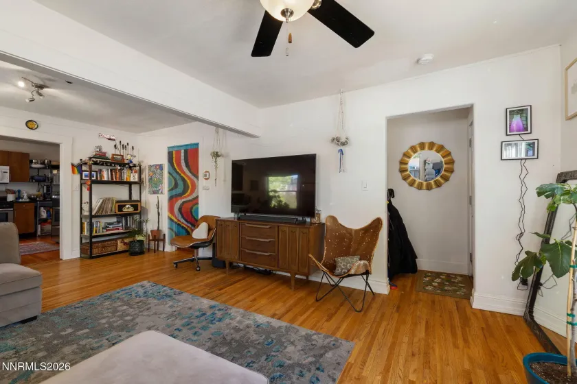 307 Moran, Reno, Nevada 89502, 2 Bedrooms Bedrooms, ,3 BathroomsBathrooms,Residential Income,Residential,Moran,260004733