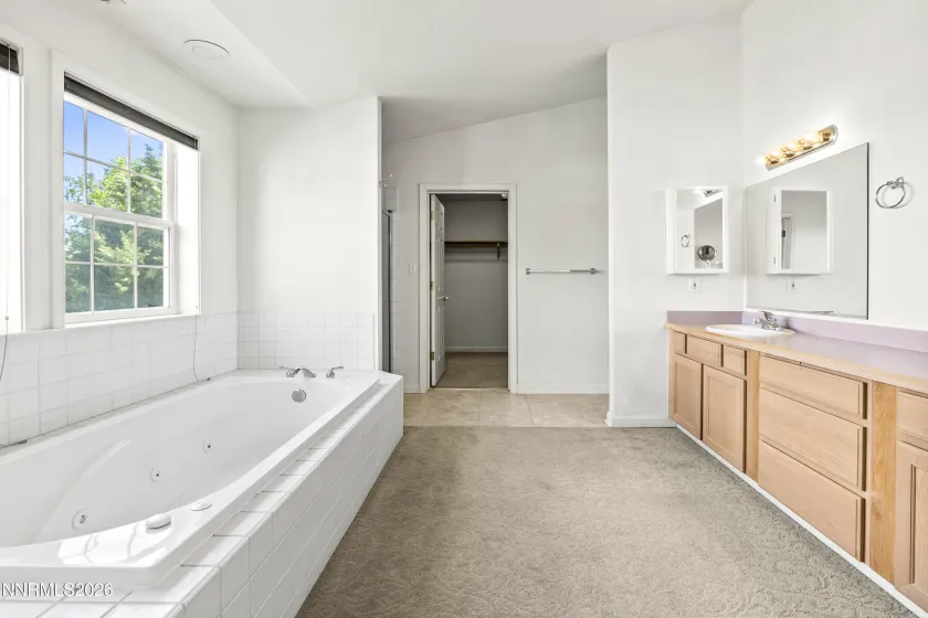 5615 Kluncy Canyon, Winnemucca, Nevada 89445, 4 Bedrooms Bedrooms, ,4 BathroomsBathrooms,Residential,Residential,Kluncy Canyon,260004734