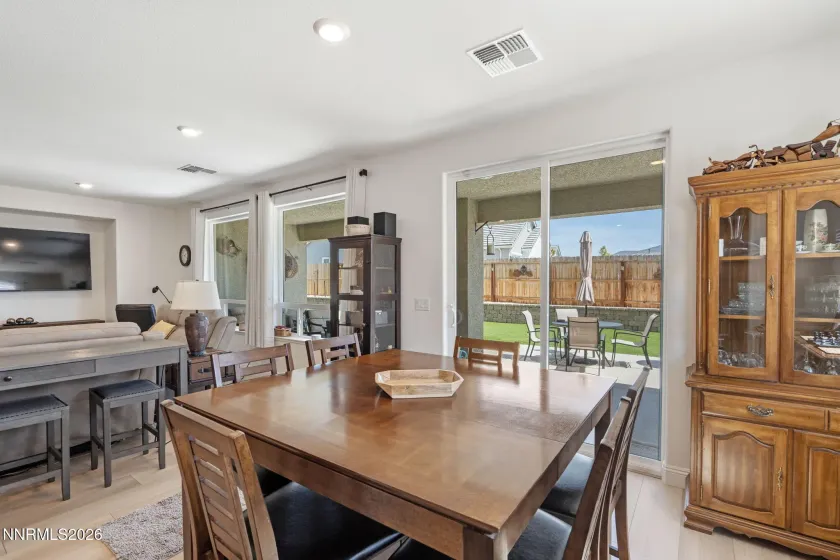 2266 Cloud Berry, Sparks, Nevada 89441, 4 Bedrooms Bedrooms, ,3 BathroomsBathrooms,Residential,Residential,Cloud Berry,260004738