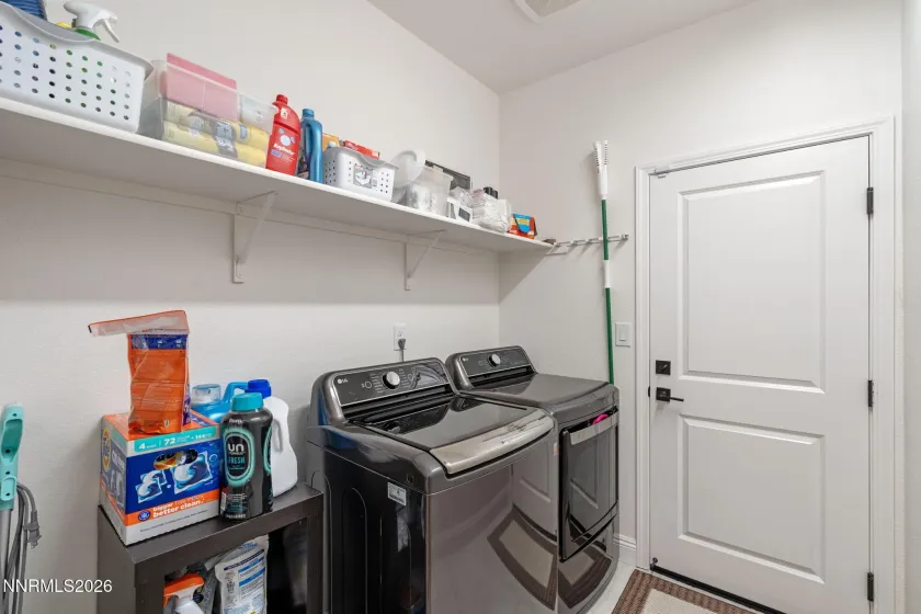 2266 Cloud Berry, Sparks, Nevada 89441, 4 Bedrooms Bedrooms, ,3 BathroomsBathrooms,Residential,Residential,Cloud Berry,260004738