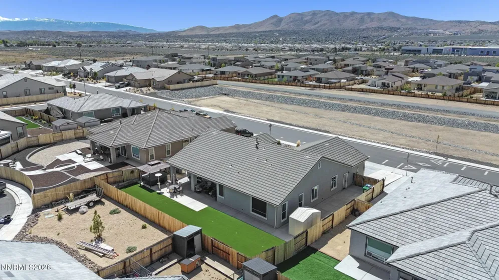 2266 Cloud Berry, Sparks, Nevada 89441, 4 Bedrooms Bedrooms, ,3 BathroomsBathrooms,Residential,Residential,Cloud Berry,260004738