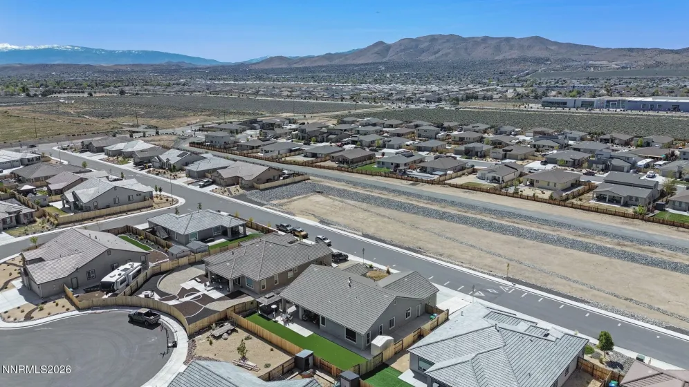 2266 Cloud Berry, Sparks, Nevada 89441, 4 Bedrooms Bedrooms, ,3 BathroomsBathrooms,Residential,Residential,Cloud Berry,260004738