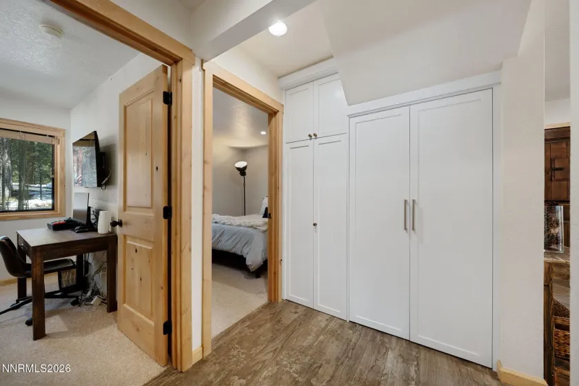 949 Dana, Incline Village, Nevada 89451, 3 Bedrooms Bedrooms, ,2 BathroomsBathrooms,Residential,Residential,Dana,260004741