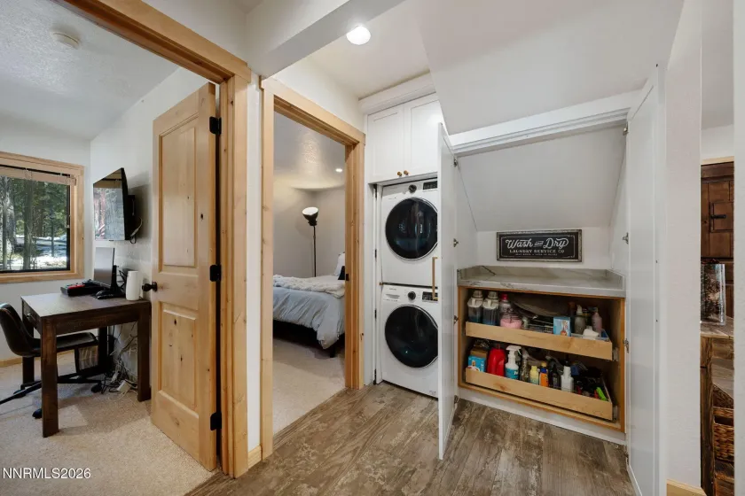 949 Dana, Incline Village, Nevada 89451, 3 Bedrooms Bedrooms, ,2 BathroomsBathrooms,Residential,Residential,Dana,260004741