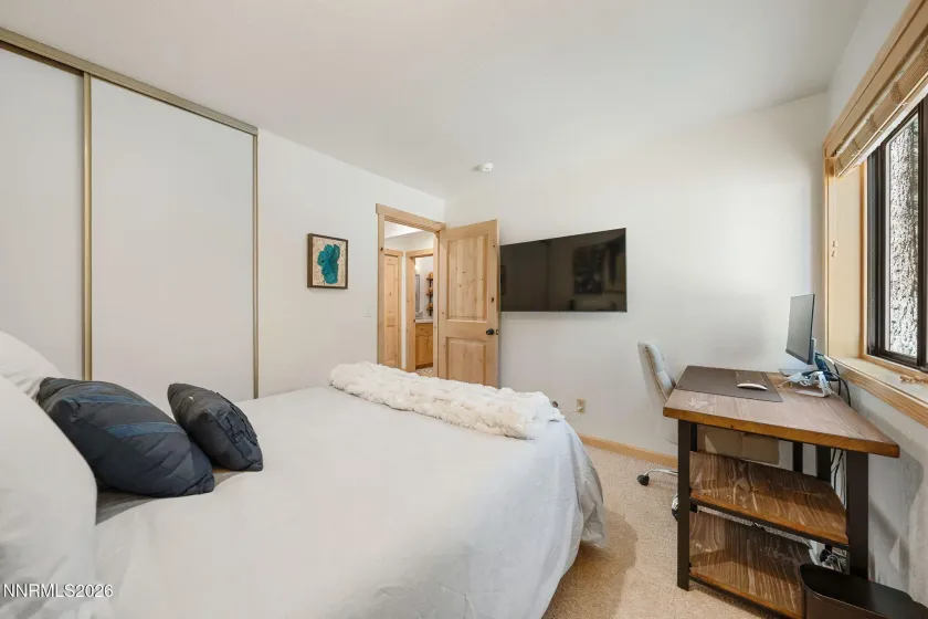 949 Dana, Incline Village, Nevada 89451, 3 Bedrooms Bedrooms, ,2 BathroomsBathrooms,Residential,Residential,Dana,260004741