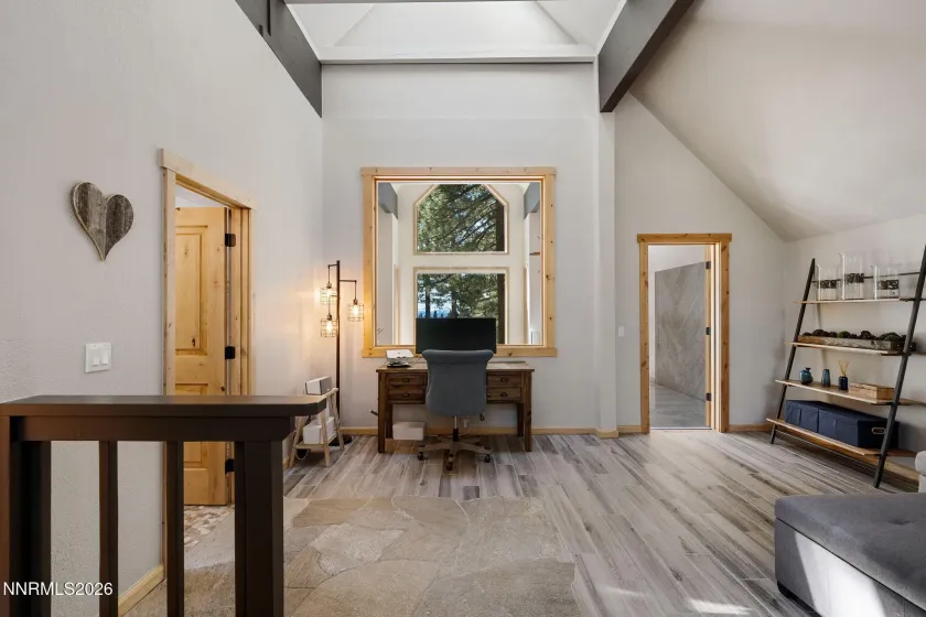 949 Dana, Incline Village, Nevada 89451, 3 Bedrooms Bedrooms, ,2 BathroomsBathrooms,Residential,Residential,Dana,260004741