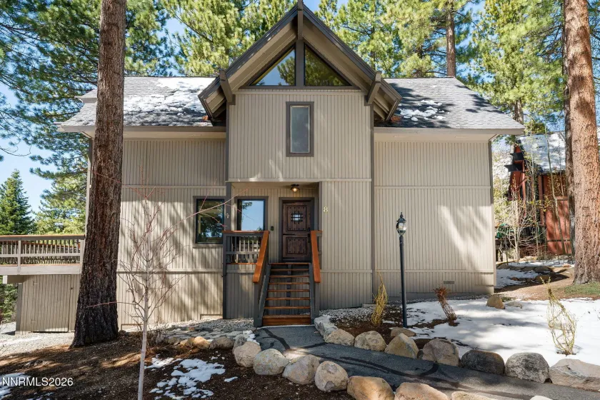 949 Dana, Incline Village, Nevada 89451, 3 Bedrooms Bedrooms, ,2 BathroomsBathrooms,Residential,Residential,Dana,260004741